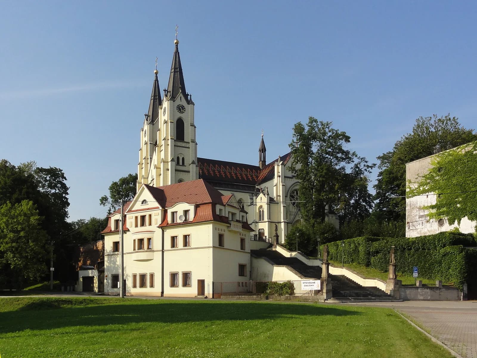 Kostel Narození Panny Marie – Orlová