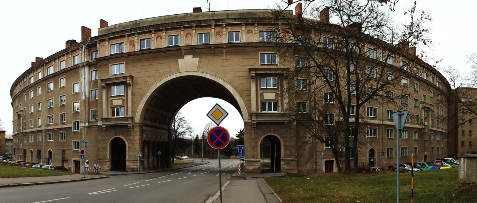 Oblouk v Ostravě-Porubě